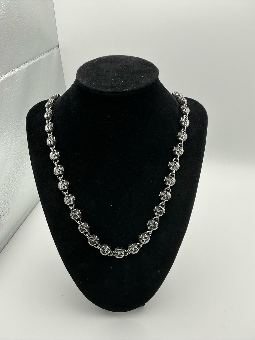 Unisex Stainless Steel Skull Link Necklace - Statement Chain